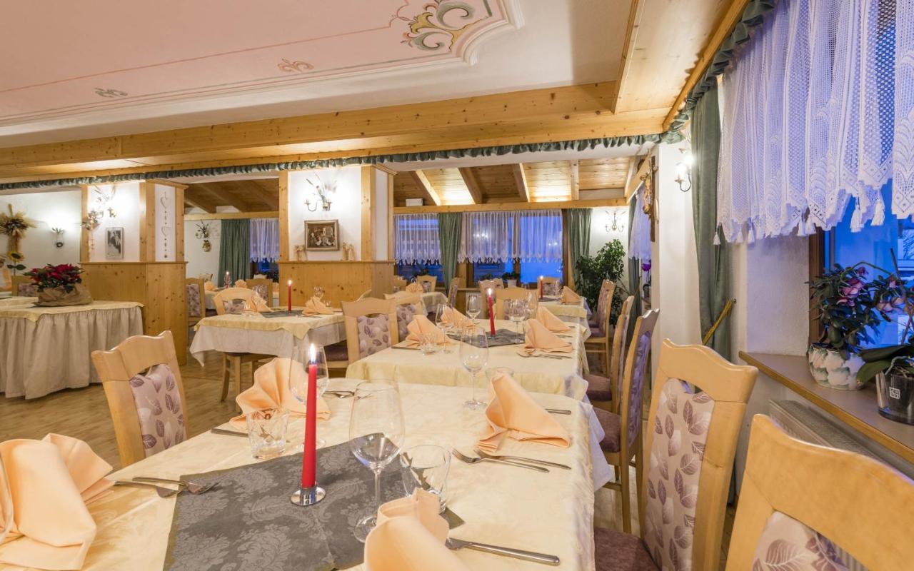 Runcac Hotel Badia  Ngoại thất bức ảnh