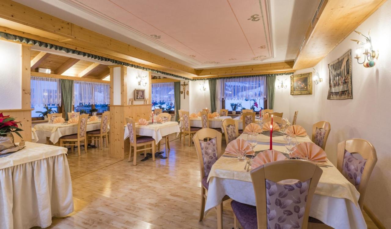 Runcac Hotel Badia  Ngoại thất bức ảnh